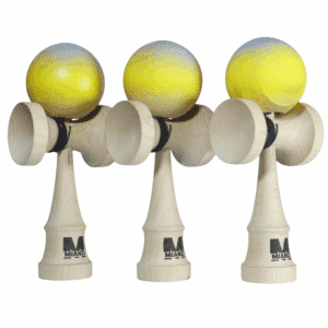 Kendama Nebula Amarilla y azul  – Pintada a mano con  nuevo acabado Gomu Clear