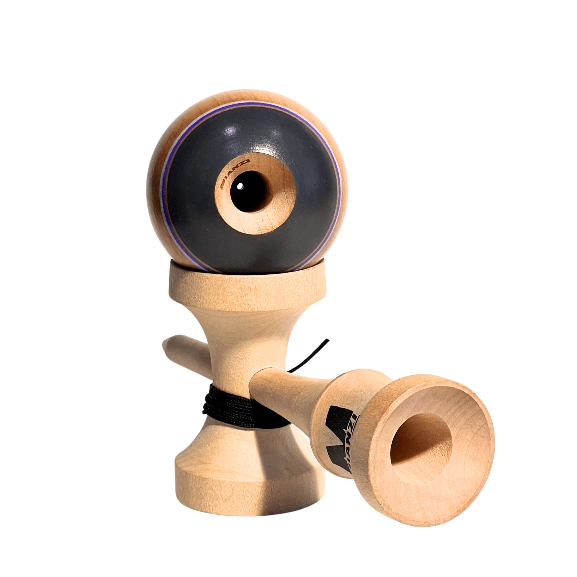 Kendama de Madera Pintado a Mano – Negro y Lila – vista 2