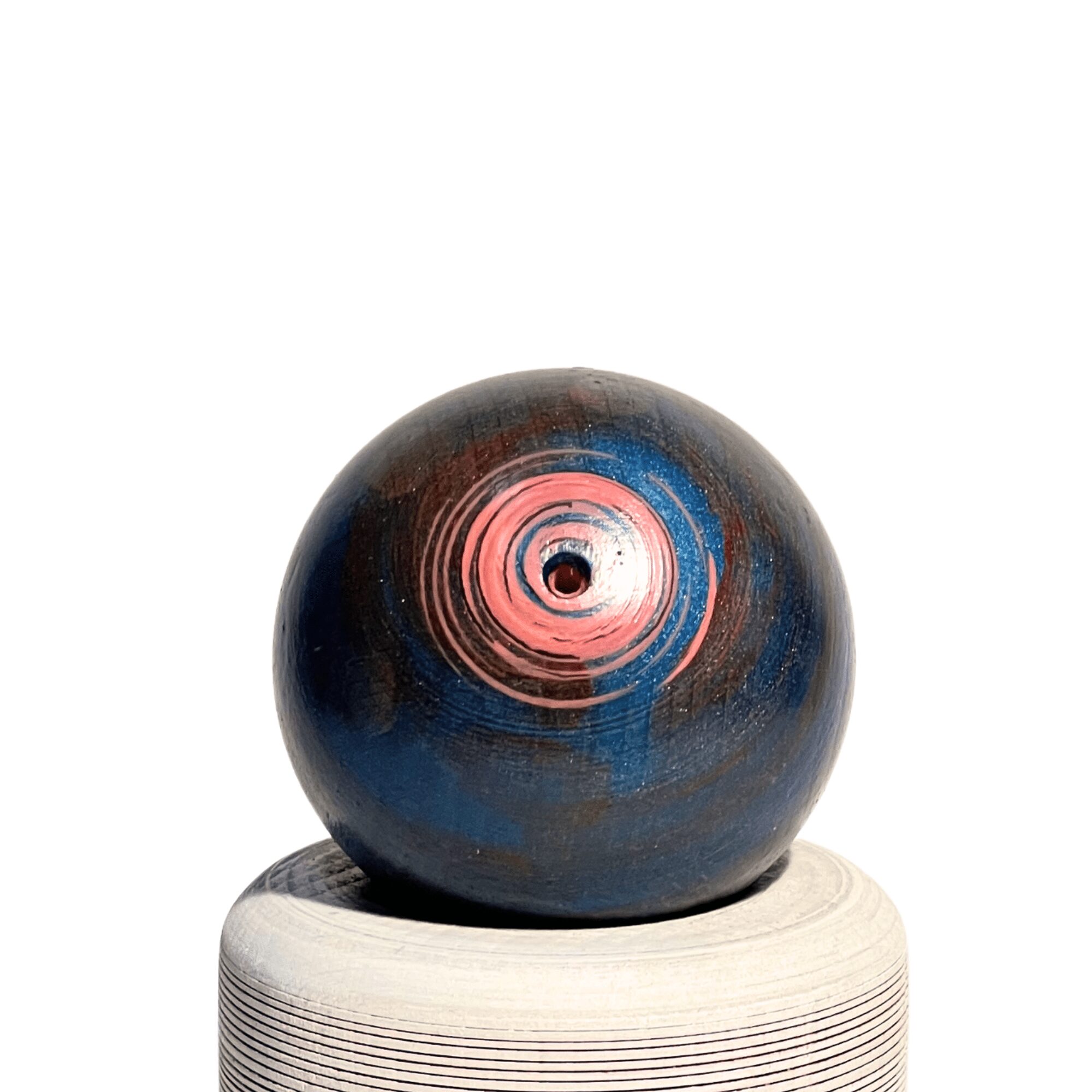 Kendama de Madera Pintado a Mano – Azul Salmón – vista 5