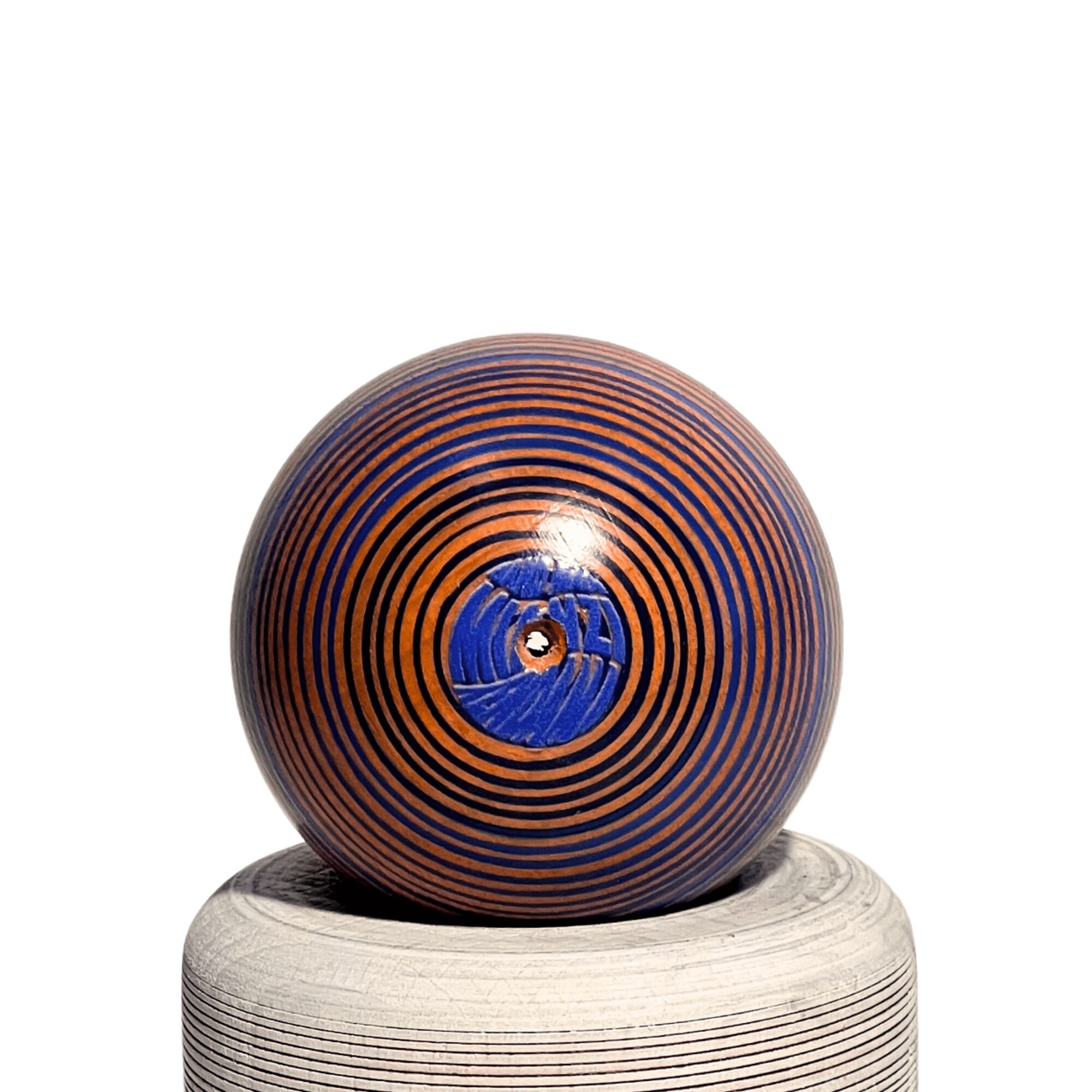 Kendama de Madera Pintado a Mano – Naranja, Azul y Amarillo – vista 6